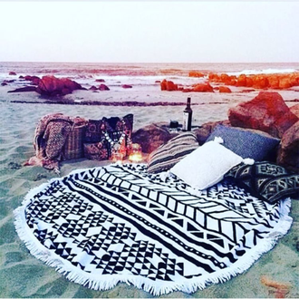Круглое пляжное полотенце