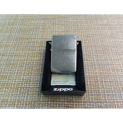 Зажигалка бензиновая Zippo Vintage 267
