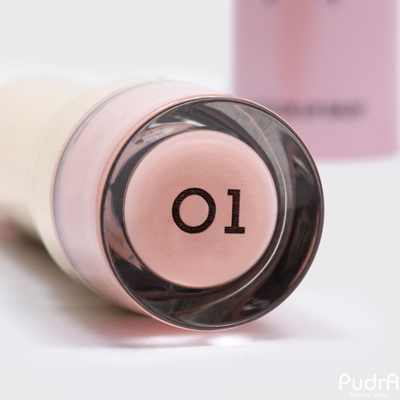 Vivienne Sabo Помада-бальзам  Color lip balm Baume a Levres | Вивьен Сабо. Тон 01 светло-бежевый