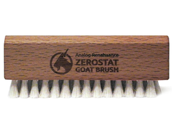 Analog Renaissance  - щетка  из козьей шерсти для сухой и влажной очистки виниловых пластинок.