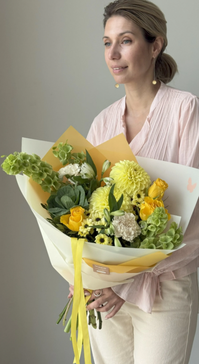 БУКЕТ ЦВЕТОВ НА ВКУС ФЛОРИСТА 5000р.