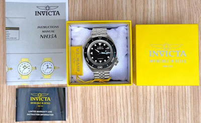 Invicta 30410 top