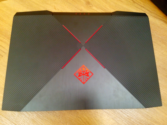 HP OMEN 17-AN008UR ( 17.3 FHD IPS i7-7700HQ GTX1050ti(4Gb) 8Gb 1Tb + 128SSD )