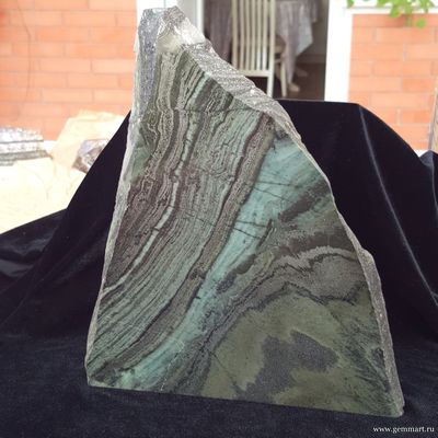 Джеспилит — полированный срез с 2-х сторон 180*220*13мм