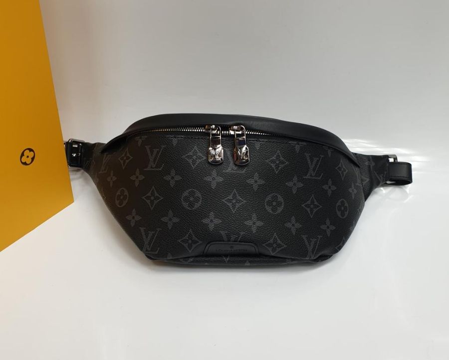 M44336 Louis Vuitton 2020 Monogram Eclipse Discovery Bumbag