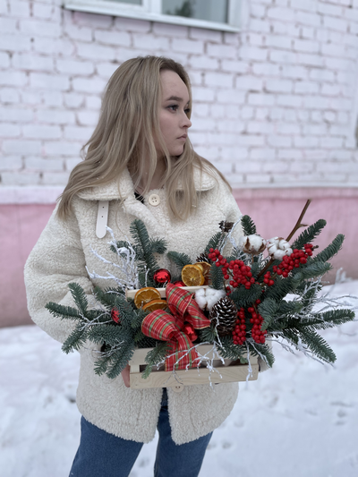 Композиция в ящике