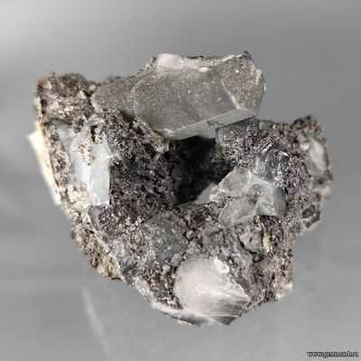 Натролит, сросток кристаллов. Кольский п-ов. Россия. 55*45*45мм