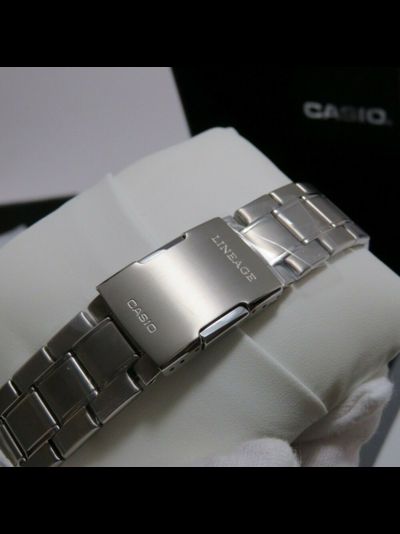 Часы Casio LCW-M100TSE-1A2