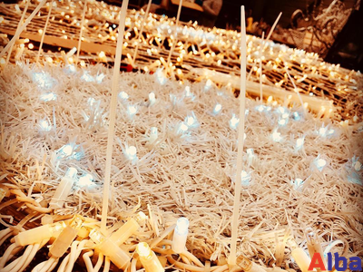 Гирлянда-нить 10 м, 220В, ТЕПЛЫЙ БЕЛЫЙ, IP65, провод ПВХ, с мерцанием