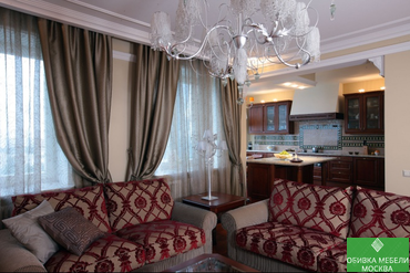 Перетяжка дивана 
https://obivka-mebeli-moskva.ru/services/italyanskaya-mebel-obivka