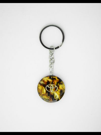 Брелок из натурального янтаря &quot;Toyota&quot;