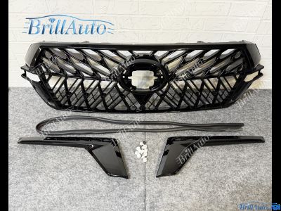 Решетка Toyota Land Cruiser 200 2015-2021 TRD черная антихром