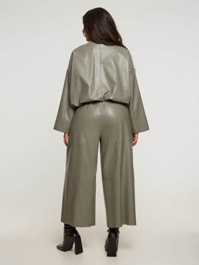 Брюки серые из экокожи