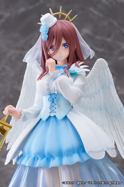 Фигурка 1/7 Мику Накано (Miku Nakano Angel ver.)