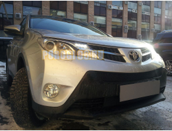 Защита радиатора Toyota RAV4 2013-2015 black низ (Стандарт)