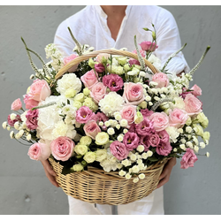 По уши влюблён