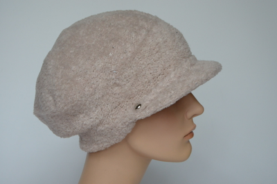 Кашемировая кепка пудрового цвета Италия Вицио