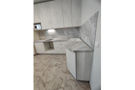 Кухня белая