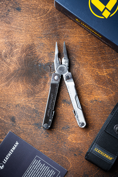 Leatherman Rebar с чехлом