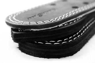 Пояс для жима лежа с карабином кожаный 3 слоя 6 см