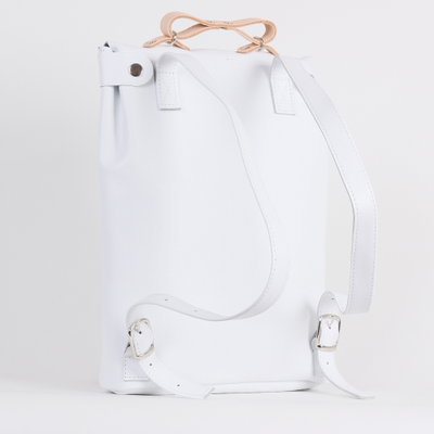Кожаный белый рюкзак Kokosina