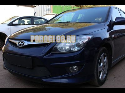 Защита радиатора Hyundai i30 2010-2012 black