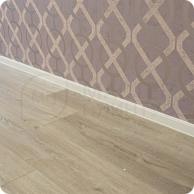 Плинтус ХДФ Dollken Cubu Flex Life 40мм Х 2,5 м 1013/5012 Белый