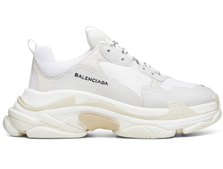 Balenciaga Triple S белые