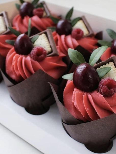 Форма бумажная "тюльпан" для капкейков/кексов (коричневая, 200шт.), 50*80мм