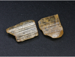 Топаз золотистый, фрагмент кристалла в ассортименте, Бразилия (14-15 мм, 1,3 г) №24694