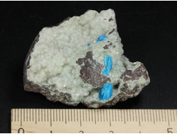 Кавансит, кристаллы на породе, Индия (42*32*21 мм, 31 г) №28636