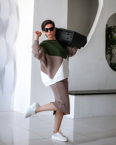 Свитшот  колорблок (олива)