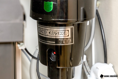 Измельчитель пищевых отходов Bone Crusher BC 700