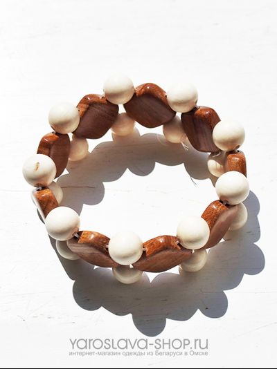 М-147. Браслет из  разных пород дерева.