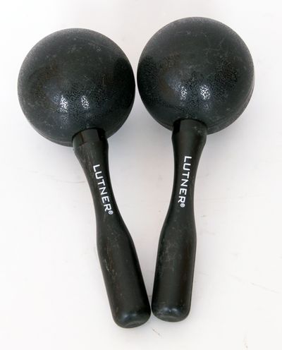 Fleet M21 Пластиковые маракасы на ручке диаметр 8cм, длина 21см.