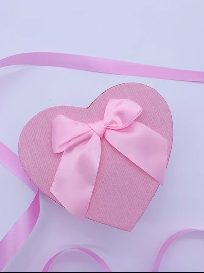 Подарочная коробка малое сердечко розовое
