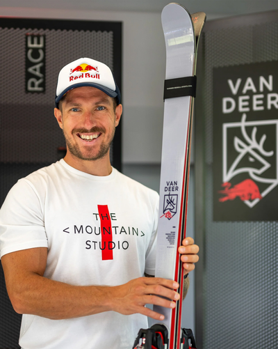 Cross Logo T-Shirt XL