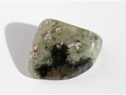 Эклогит, галтовка, ЮАР (20*19*11 мм, 7,3 г) №18609