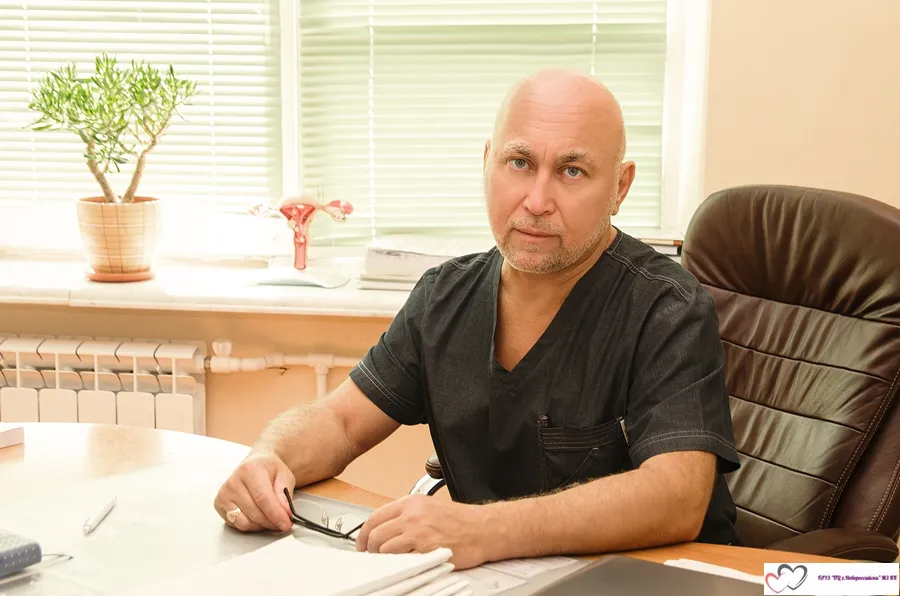 Зацепин Анатолий Владимирович - Заведующий отделением, Врач акушер - гинеколог