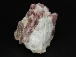 Турмалин розовый в кварце, Бразилия (40*36*30 мм, 67 г) №36185