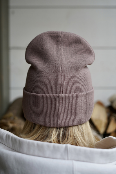 ШАПКА ПРИЯТНО "ПУДРОВАЯ"