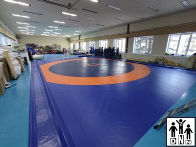 Покрышка борцовская 12х12м плотность 630гр*м2 одноцветная липучки DNN