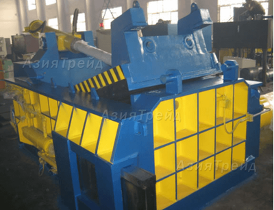 Пакетировочный пресс для металлолома