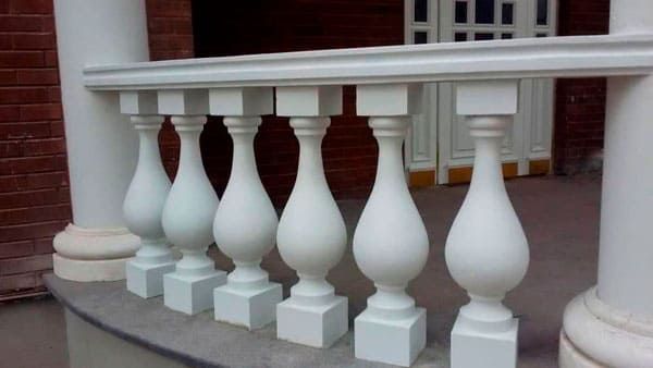 бетонные балюстрады для входа