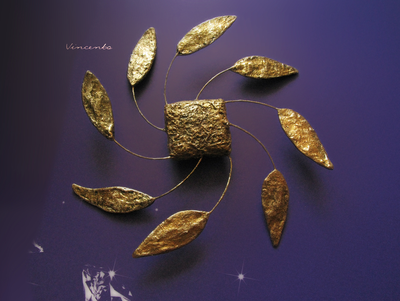 Золотая брошь "Артефакты Атлантиды. Цветок Солнца"