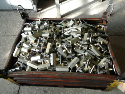 КЛАПАНЫ ЗАПОРНЫЕ, КЛАПАНЫ ИГОЛЬЧАТЫЕ,15с54бк,15лс54бк,15нж54бк, клапан прямоточный, сенсор, гусар,