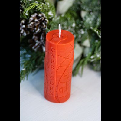 Свеча  "Козерог" Алый (декабрь-январь)