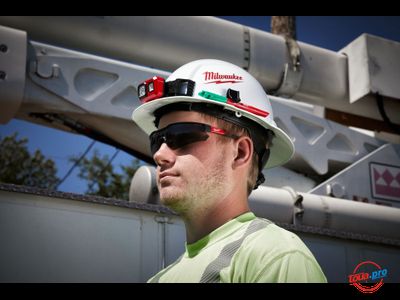 Защитные затемненные очки Milwaukee 4932471882