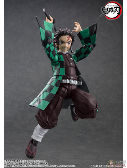 Фигурка Тандзиро Камадо (Kamado Tanjirou S.H.Figuarts)