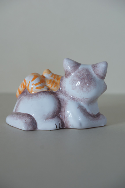 Кошка с котенком